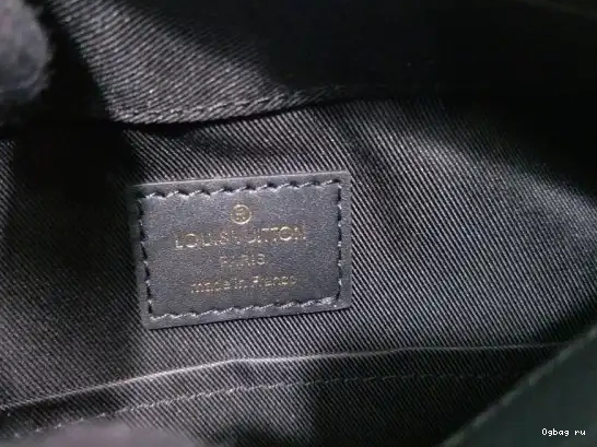 SAINTONGE VUITTON LOUIS 0423